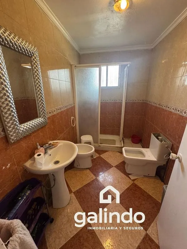 Salles de bain - Chalet with Pool in Urbanisation El Tixe, Sevilla
