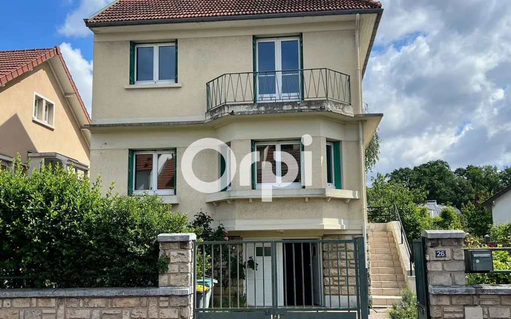 Extérieur - Maison avec Jardin et Garage dans le Quartier des Fleurs à Antony