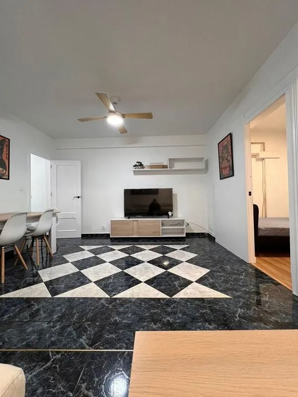 Living Room - Amueblado Flat with Balcony in Murcia