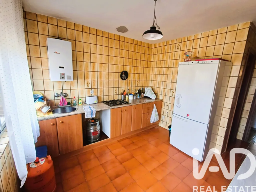 Köök - Chalet with Pool and Garage in Sariegos