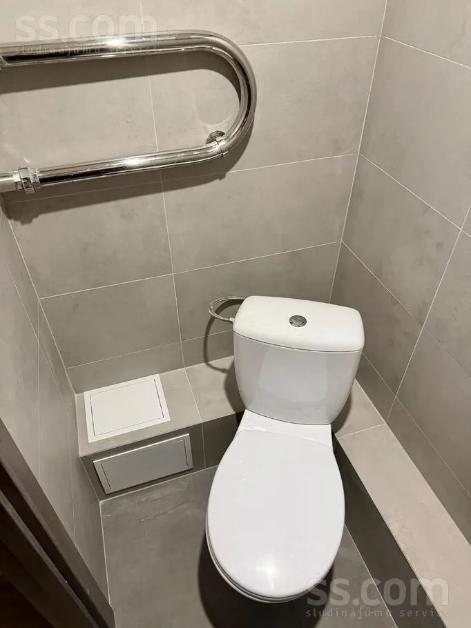Vannitoad - Spacious 3-Bedroom Flat in Pļavnieki, Riga