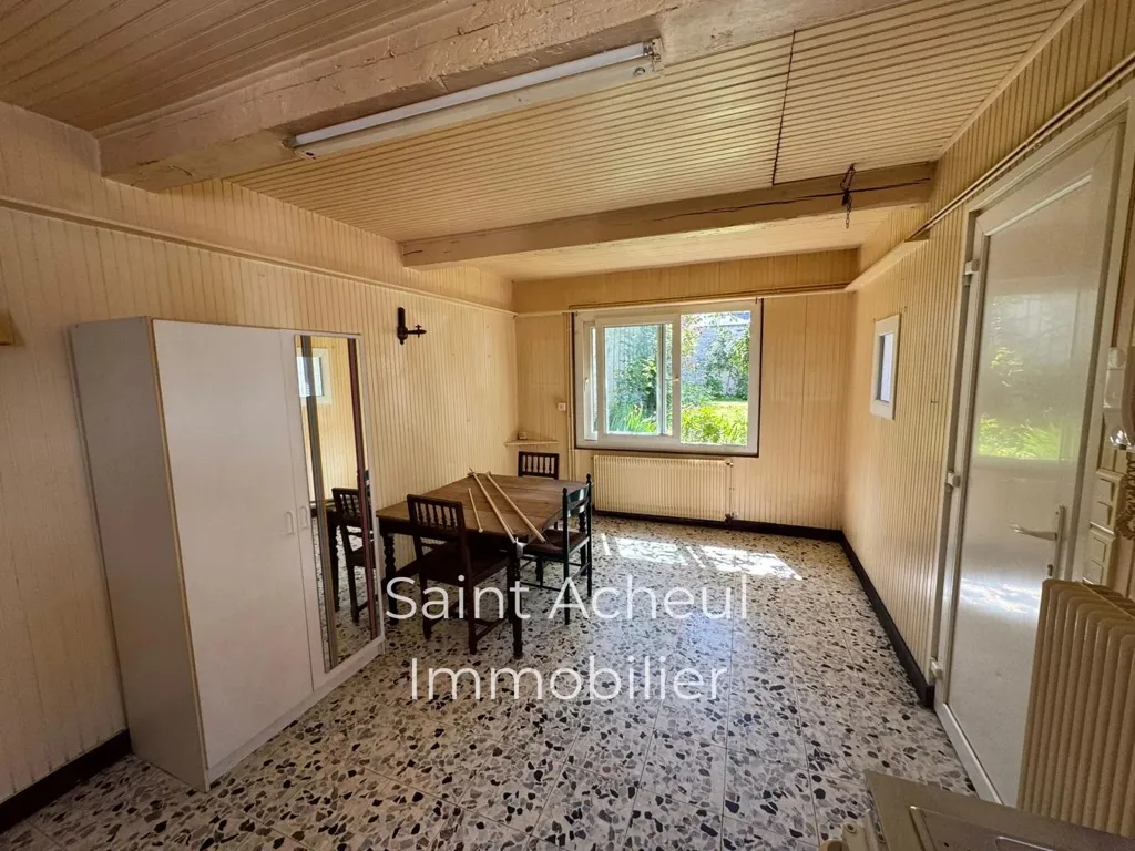 Salle à manger - Maison avec Jardin et Garage à Proximité