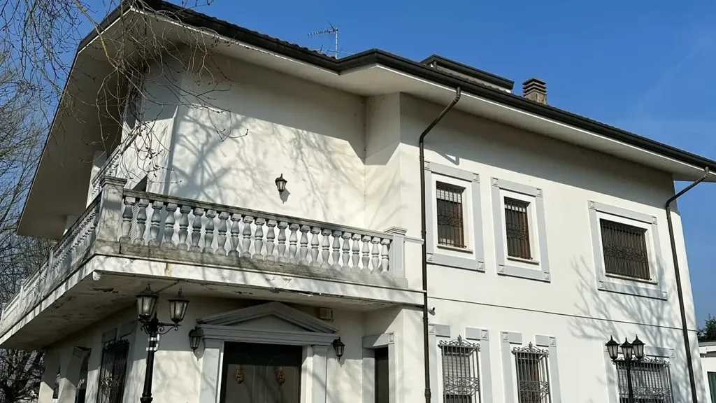 facade