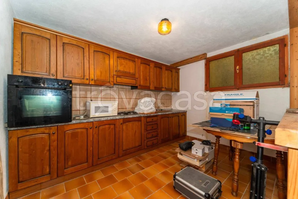 Kitchen - Elegant Villa with Private Garden in Chieri