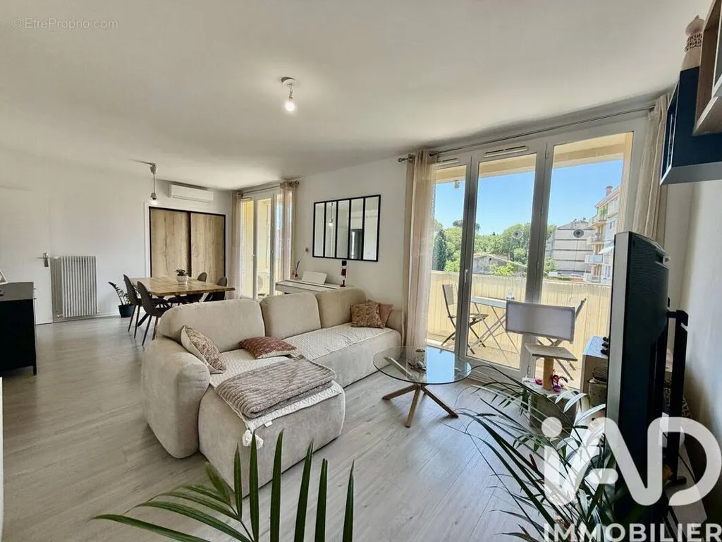 Appartement 4 pièces à Aix-En-Provence