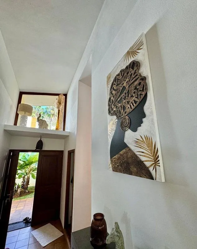hallway_entrance