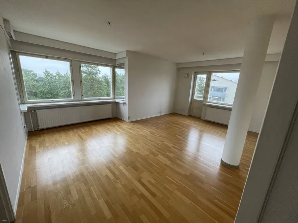 Rooms - Apartment with Balcony in Lauttasaari, Helsinki