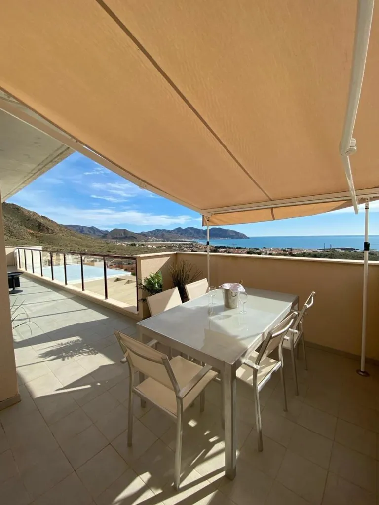 Terrass - Penthouse with Sea Views in Mojón Hills