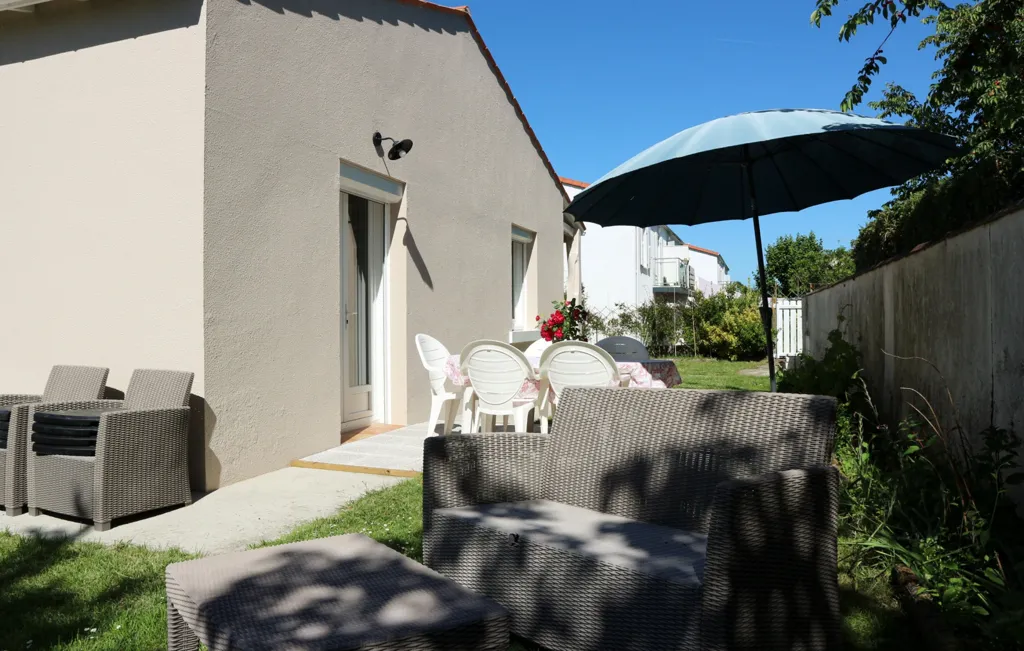 Terrass - Villa with Terraces in Saintes Haras
