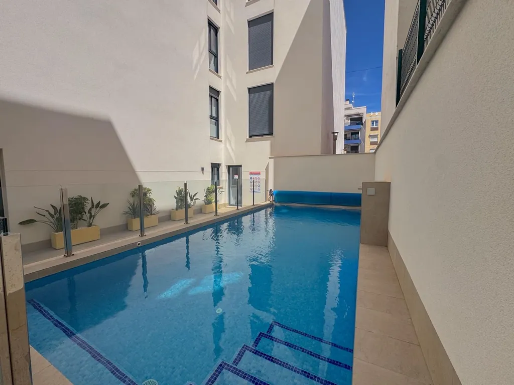 Piscine - Duplex with Rooftop Solarium in Playa del Cura