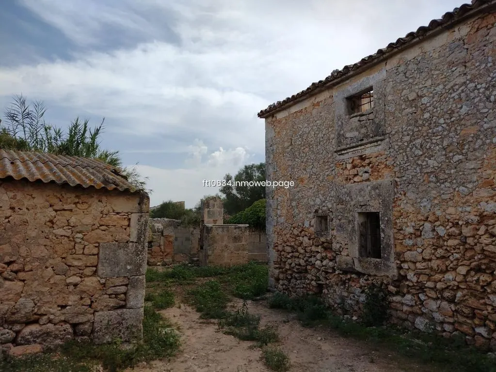 Välivaade - Luxury Farmhouse with Stone Walls in Algaida