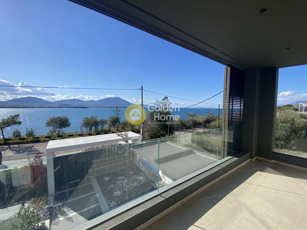 Rõdu - Apartment with Sea View in Chalkida