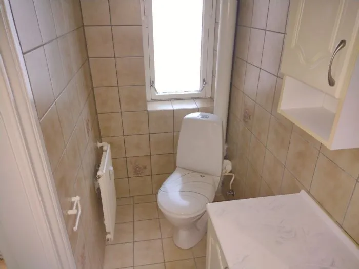 Salles de bain - Renovated 1st Floor Flat in Odense C