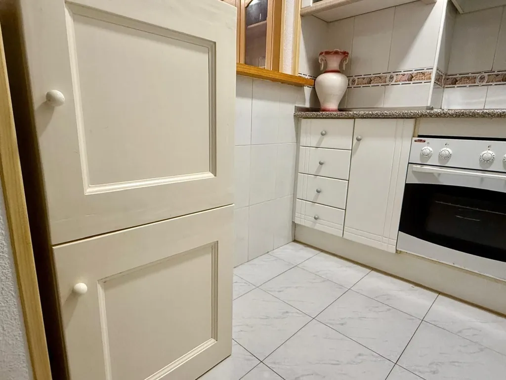 Kitchen - 1-Bedroom Apartment with Pool in Torrelamata