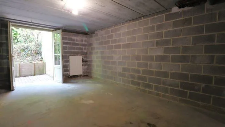 4-bedroom house in BE