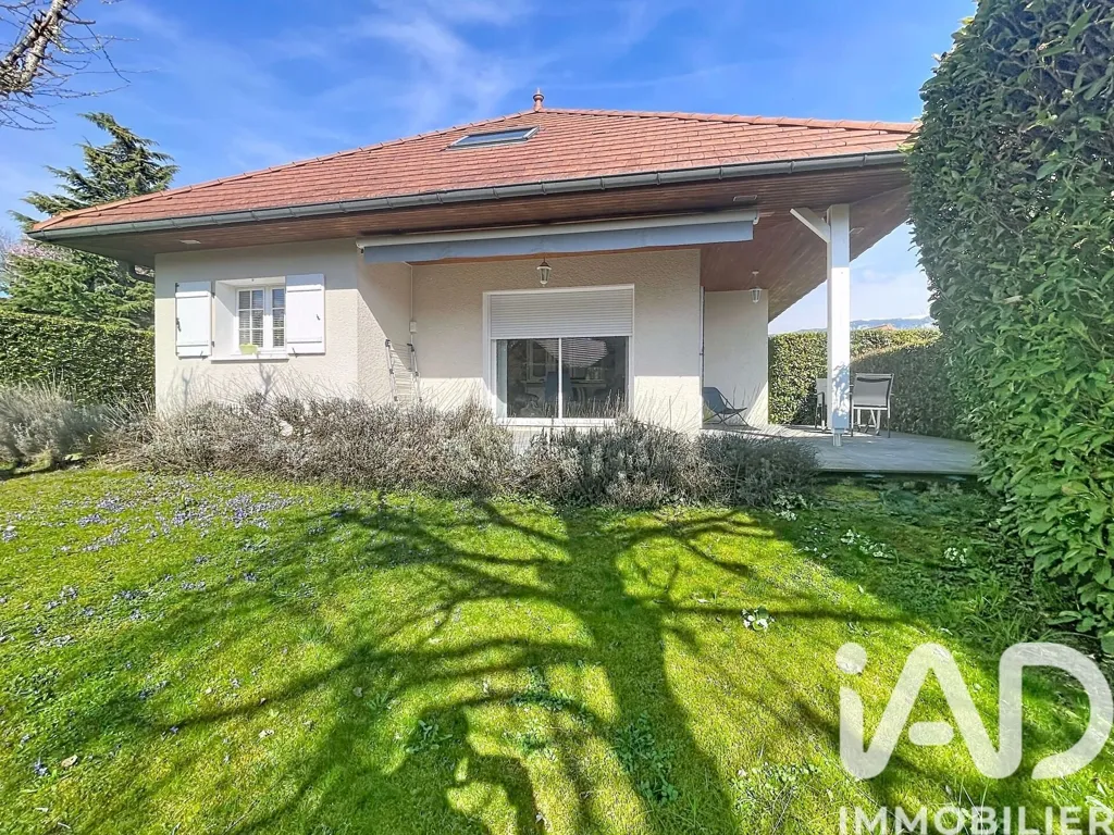 Extérieur - Maison d'Architecte avec Vue Montagne à Héry-sur-Alby
