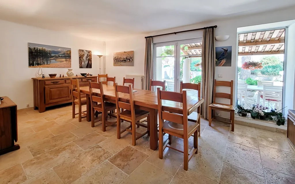 Dining Room - Renaissance House with Pool in Manosque
