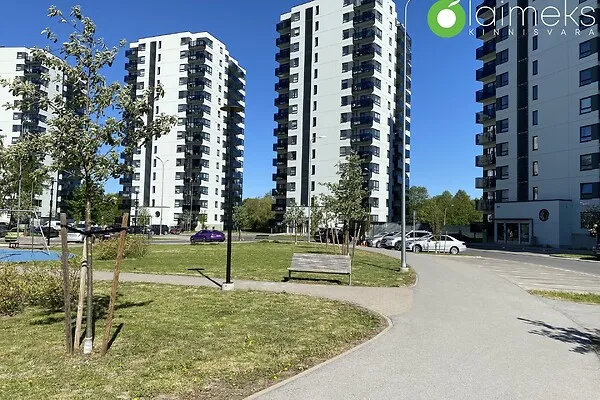 Jardin - Modern Flat with Balcony in Mustamäe, Tallinn