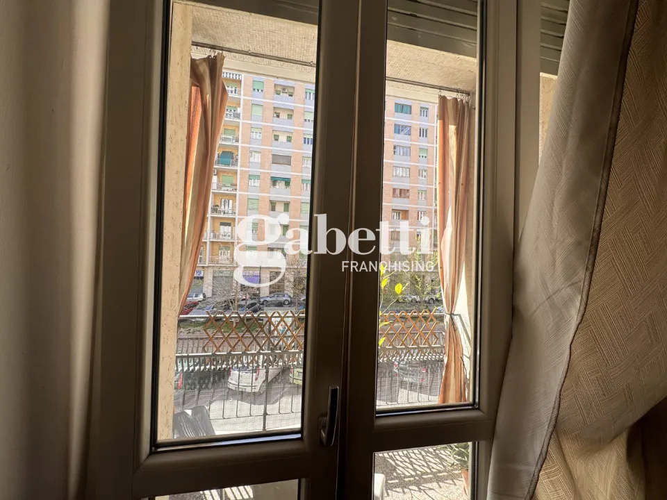 Balcon - Rented Triplex with Balconies in Turin