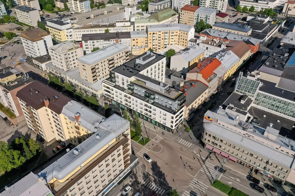 Aerial - Compact One-Bedroom Flat with Balcony in Jyväskylä Centre