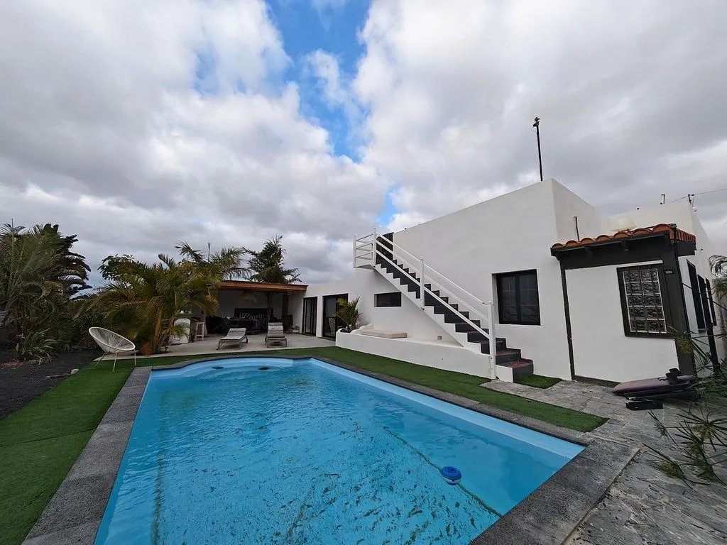 pool_area