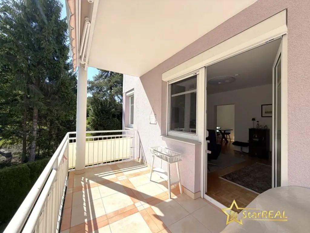 Balcon - Möblierte 3-Bedroom Apartment with Balcony in Velden Centre