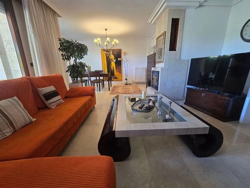 Elutuba - Reformed Chalet with Pool in Logroño