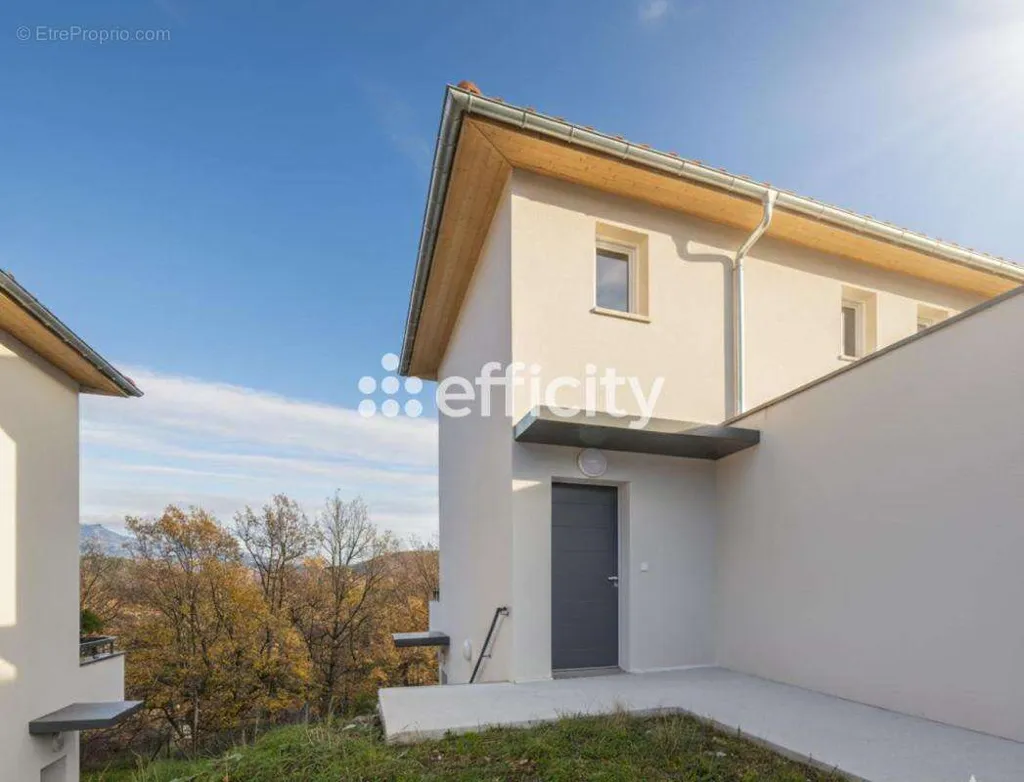 Välivaade - New Duplex Apartment with Mountain View in Gap