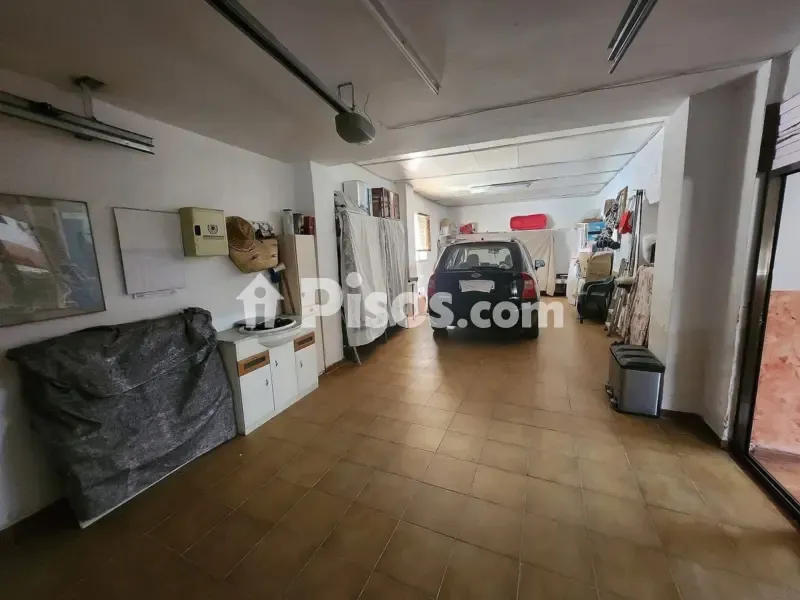 Garage - Rustic Finca with Pool in Villena
