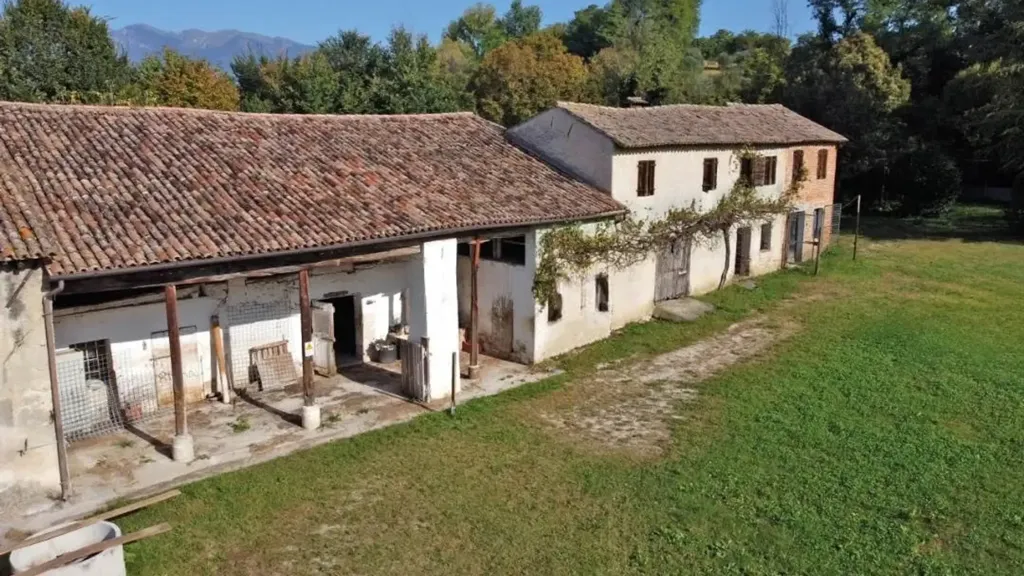 Vue aérienne - Rustic Property with Scenic Garden in Montebelluna