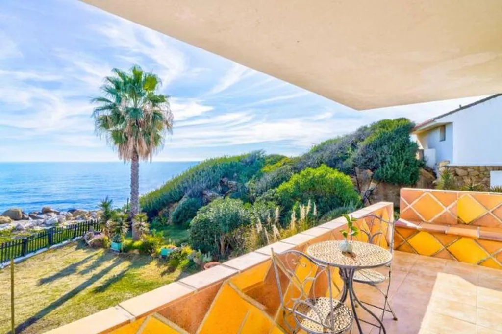 Terrasse - Seaside Villa with Private Beach in Estepona