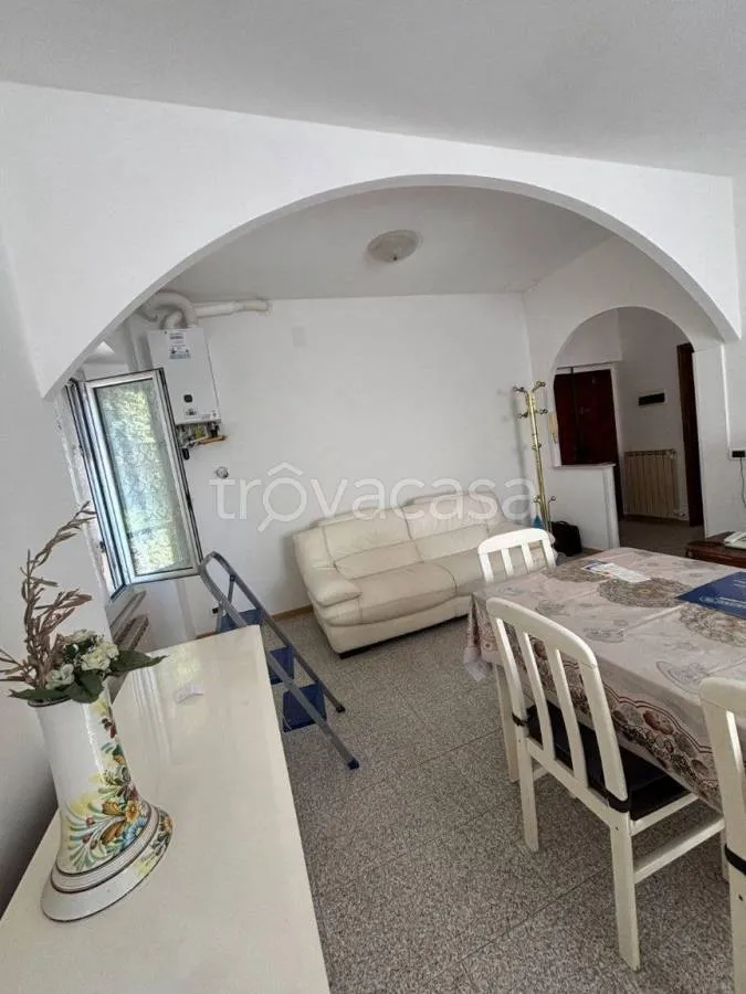 Salle à manger - Apartment with Garage on Strada Eugubina, Perugia