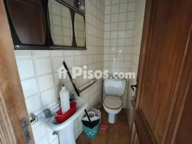 Bathrooms - Chalet for Renovation near Rianxo Centre