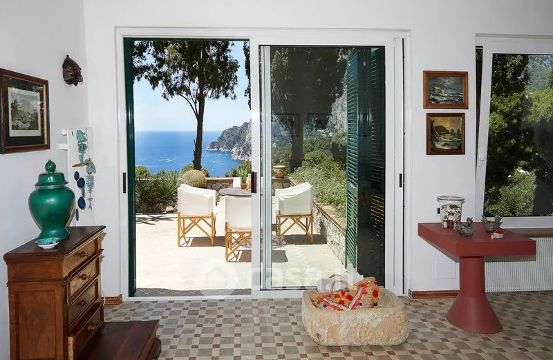 Terrasse - Caprese-Style Villa with Sea View in Capri