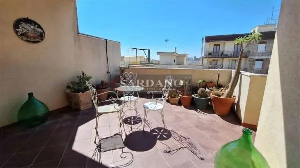 Terrazza - Villa with Terraces near Mesagne Centre