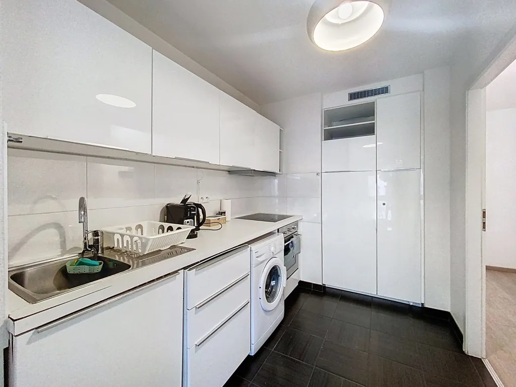 Kitchen - Modern Flat with Terrace near Place d'Haguenau