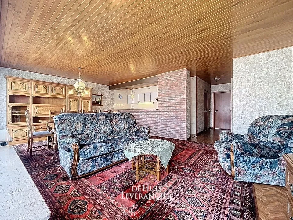 Elutuba - 1-Bedroom Apartment with Garage in Niel