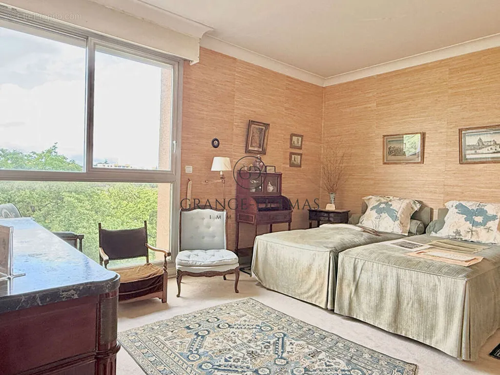 Magamistoad - Apartment with Terrace in Caudéran Pastuer