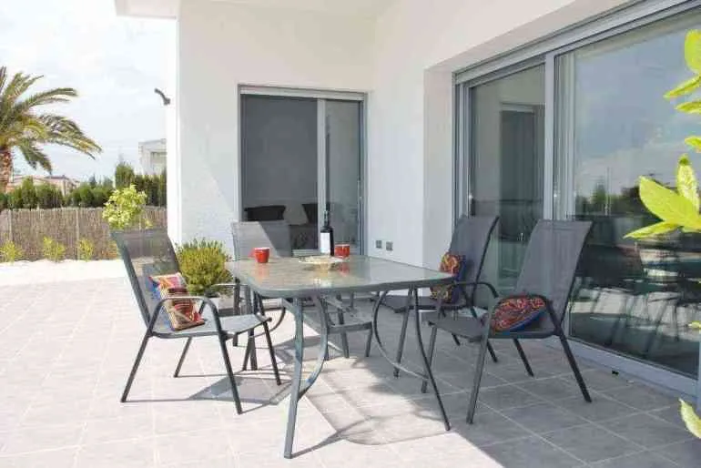 Terrass - Chalet with Pool in Benijófar