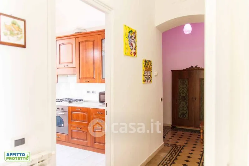Esik - Fully Furnished Flat with Balcony in La Spezia