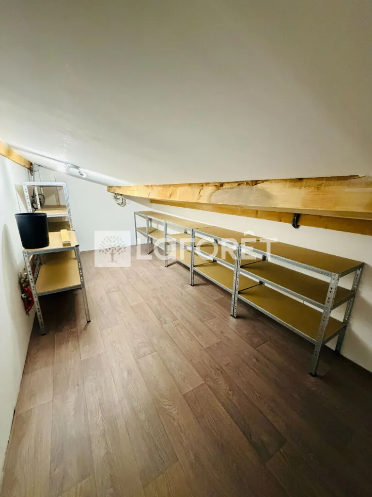 Rooms - Contemporary Villa with Terrace in Velleron
