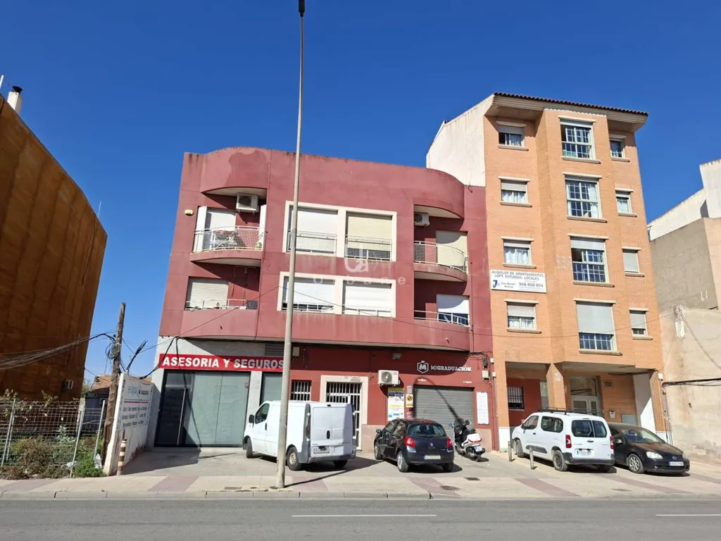 Exterior - Spacious Flat with Terrace in Murcia