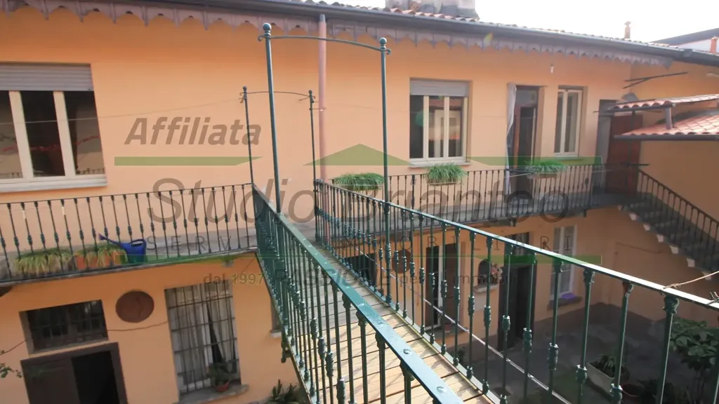 Jardin - Historic Courtyard House in Seregno