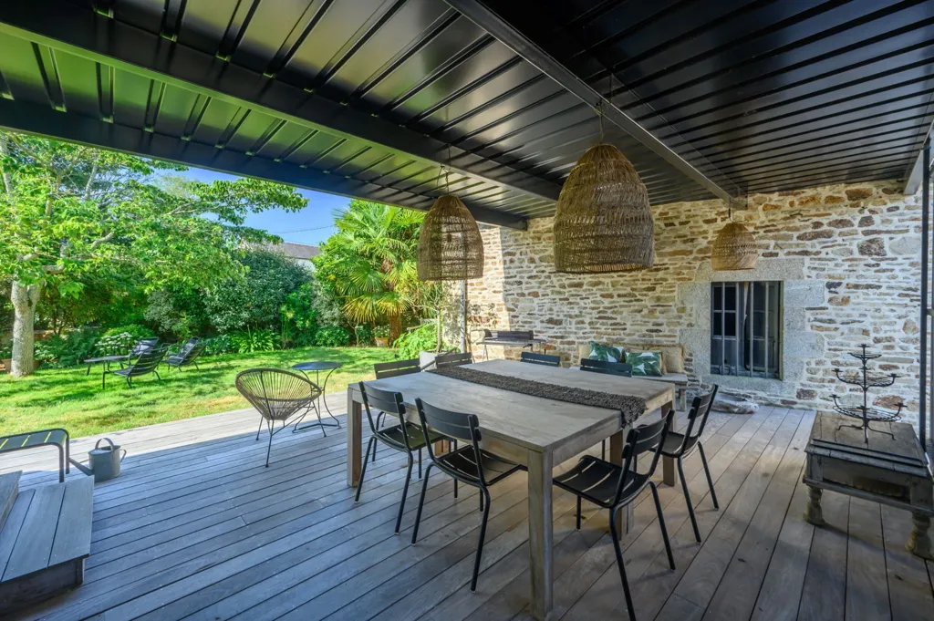 Terrace - Period House with Pool in Quéven