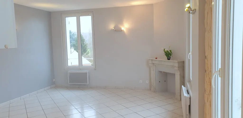 Soggiorno - 2-Bedroom Flat with Parking in Le Heaulme