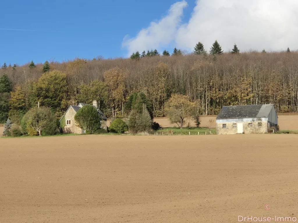 Jardin - Maison en Pierres avec Vue Campagne à Saint-Pois