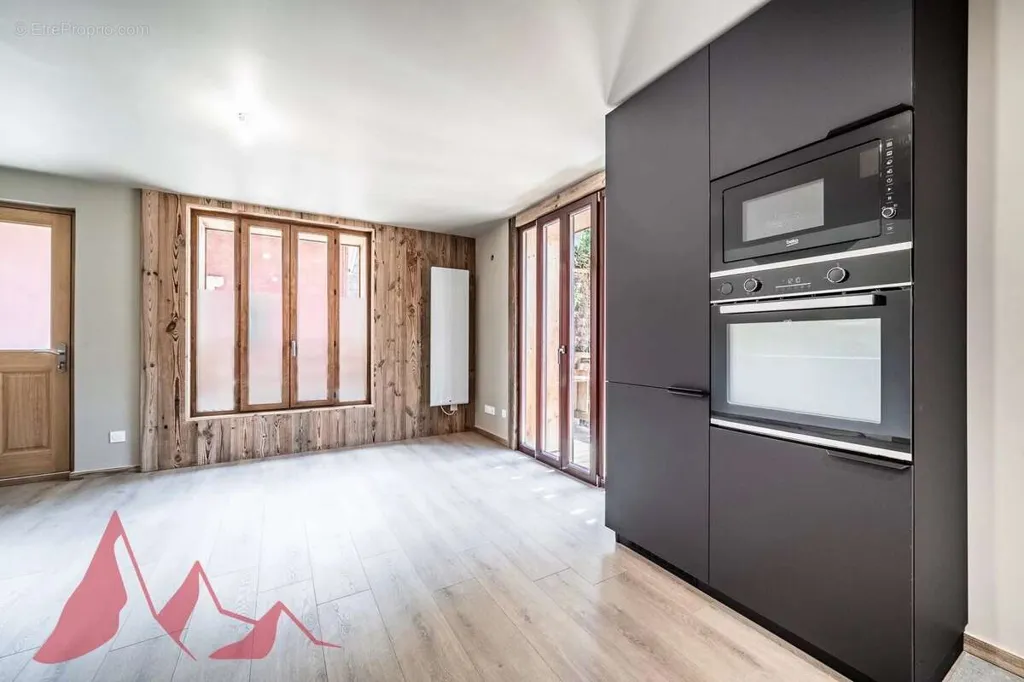 Cuisine - Appartement Rénové avec Balcon au Centre de Morzine