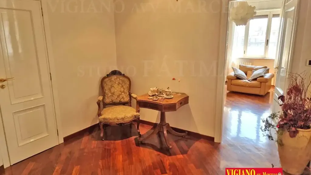 Séjour - Apartment with Triple Exposure in Foggia