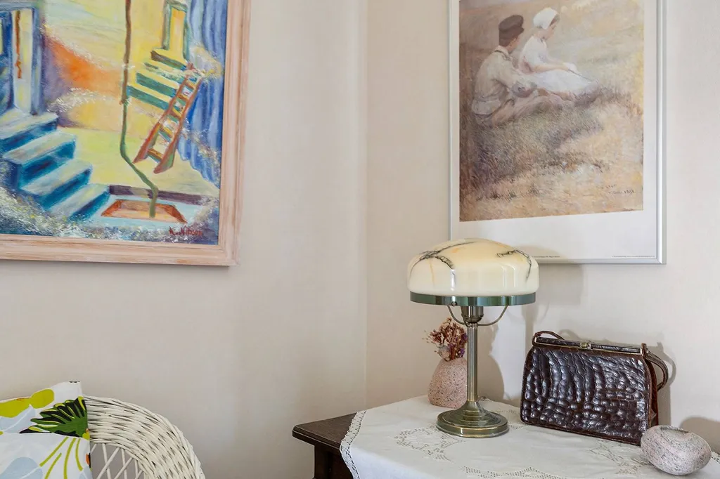 Séjour - Apartment with Balcony in Central Gisle