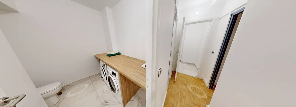 Entrée - Appartement Meublé dans le 16e Arrondissement de Paris